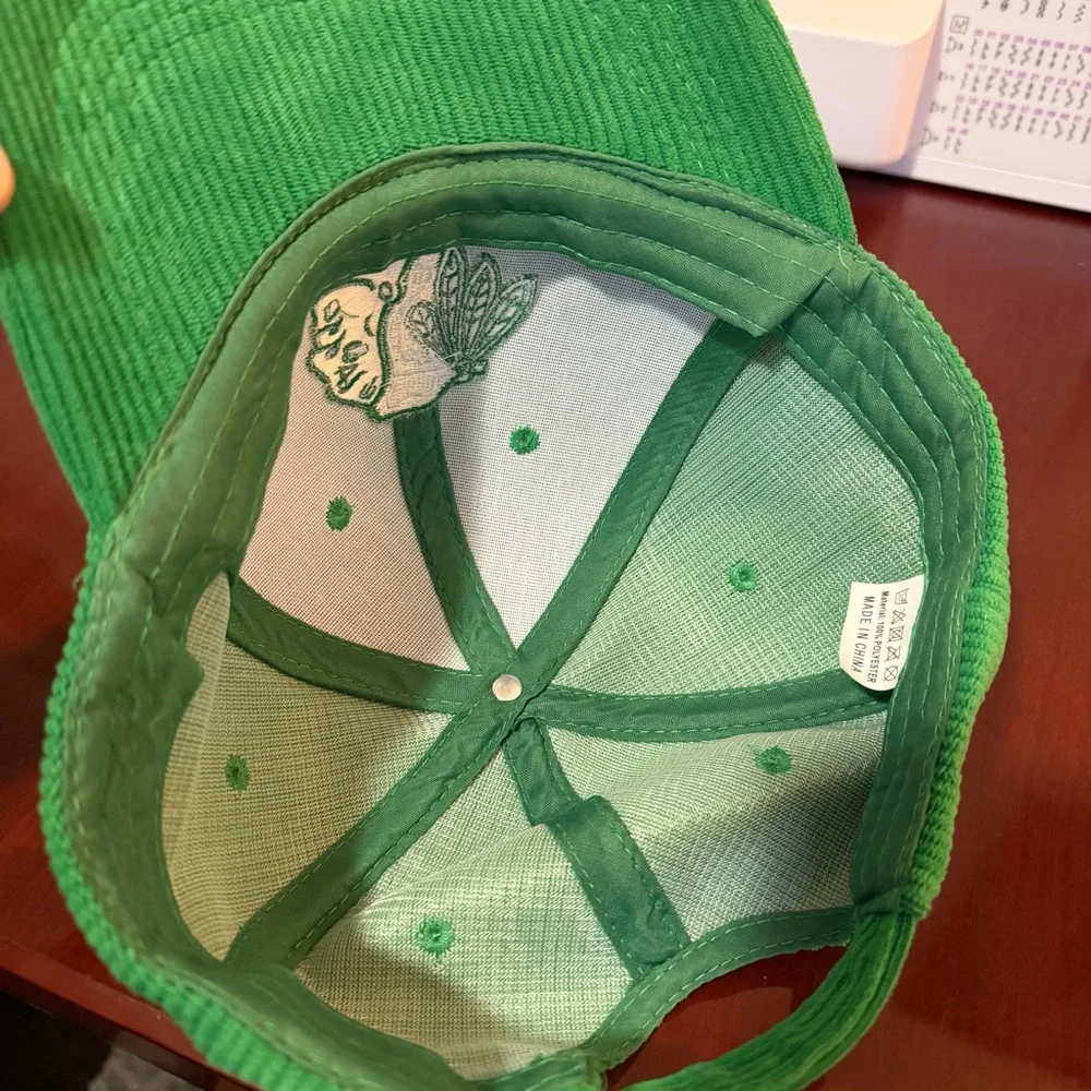 Constellation Chicago Blackhawks Green Corduroy Embroidered NHL Hockey Cap - Picture 4 of 4